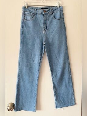 Risen Jeans 90s High Rise Straight Leg Raw Hem Denim Light Wash Size 9 Waist 29
